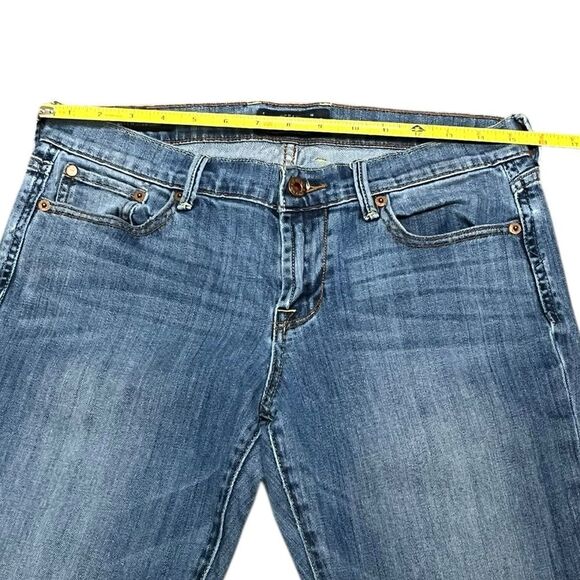 Lucky Brand Medium Wash Sweet ‘N Straight Jeans, Size 6/29R - Picture 8 of 10